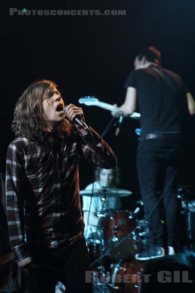 CAGE THE ELEPHANT - 2008-03-20 - PARIS - Trabendo - Matthew Ray Shultz - Donald Bradley Shultz Jr. - Jared Lloyd Champion